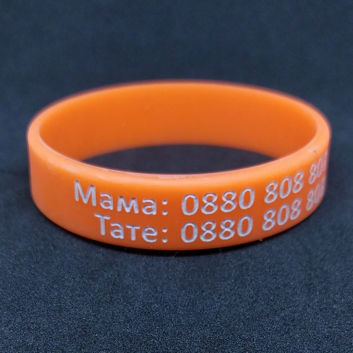 Orange bracelets custom text relief or telephone numbers Liratech.eu Bacumba.eu