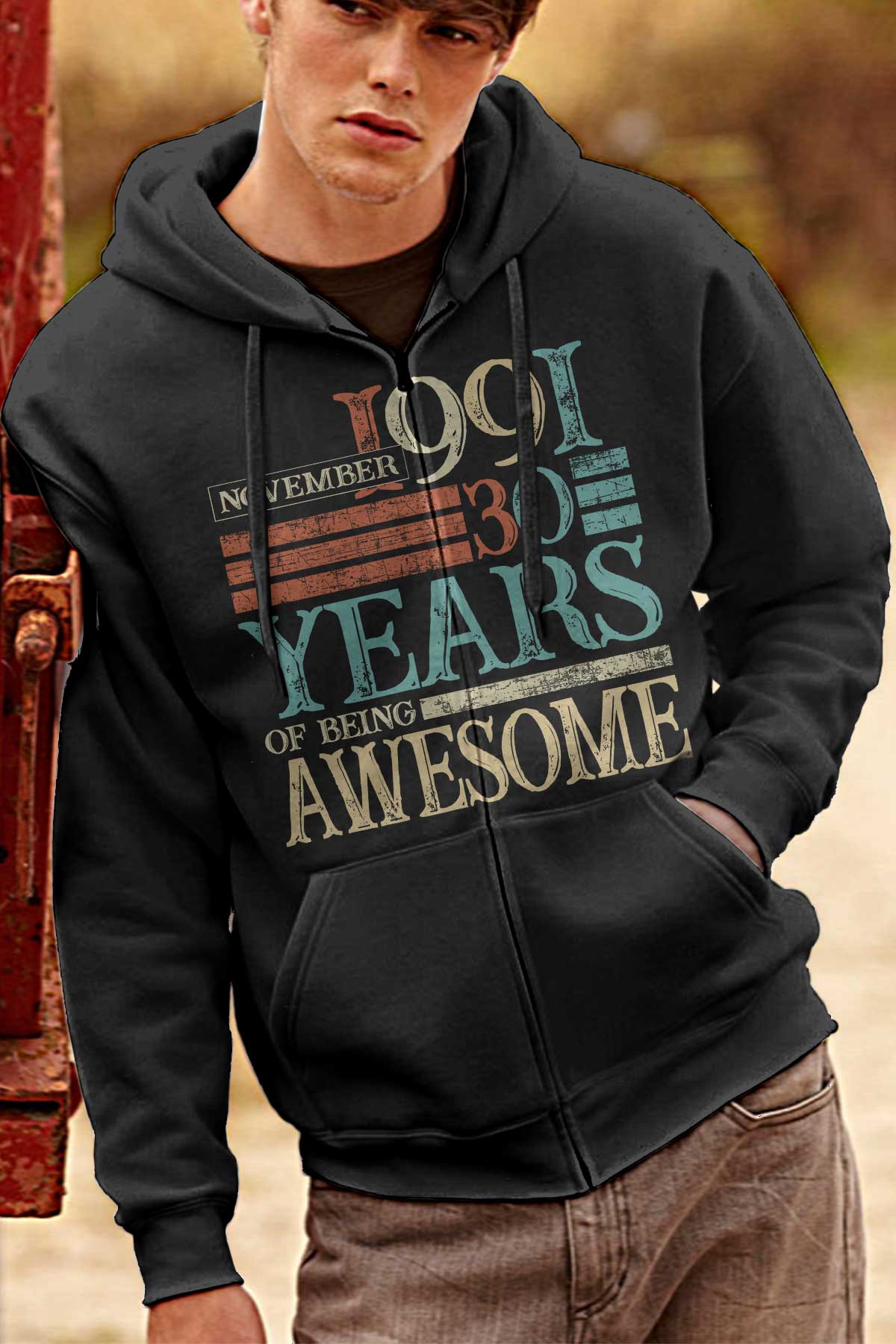 Old school - for a birthday with a month and a year to order - a T-shirt, blouse or sweatshirt-liratech.eu